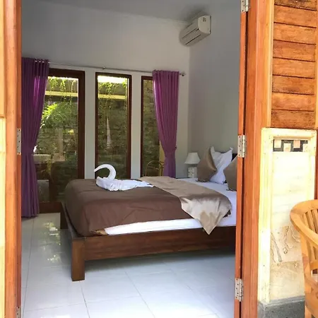 Room Lembongan